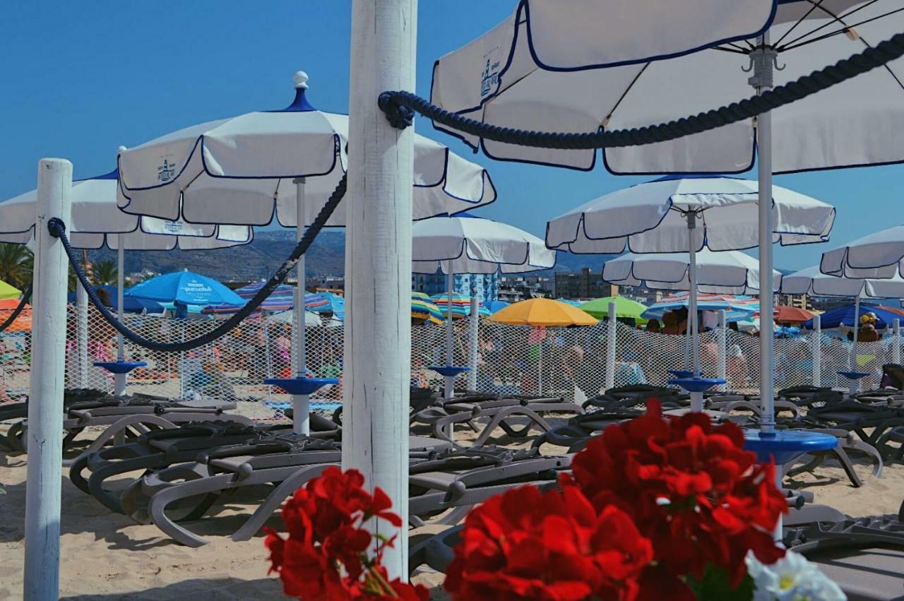 La Dolce Vista - B&B Di Charme Manfredonia Exteriör bild